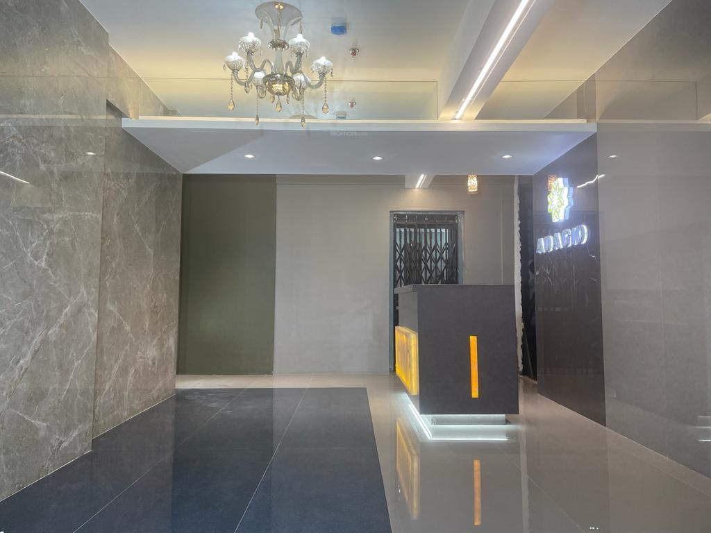  adagio Entrance Lobby