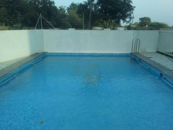  ishta Swimming Pool