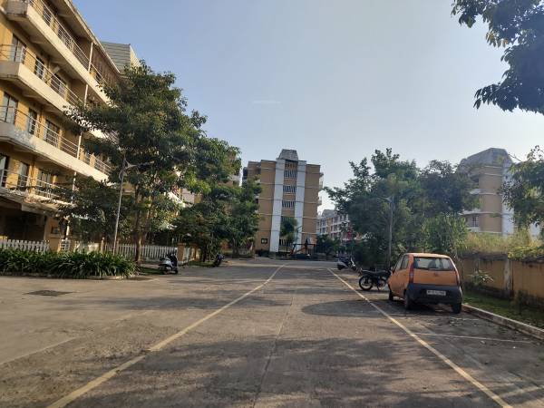 Internal Roads & Footpaths gardens Internal Roads & Footpaths