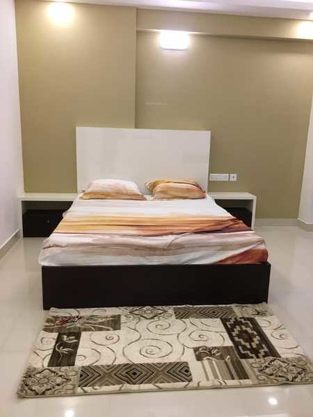  pristine-greens Bedroom