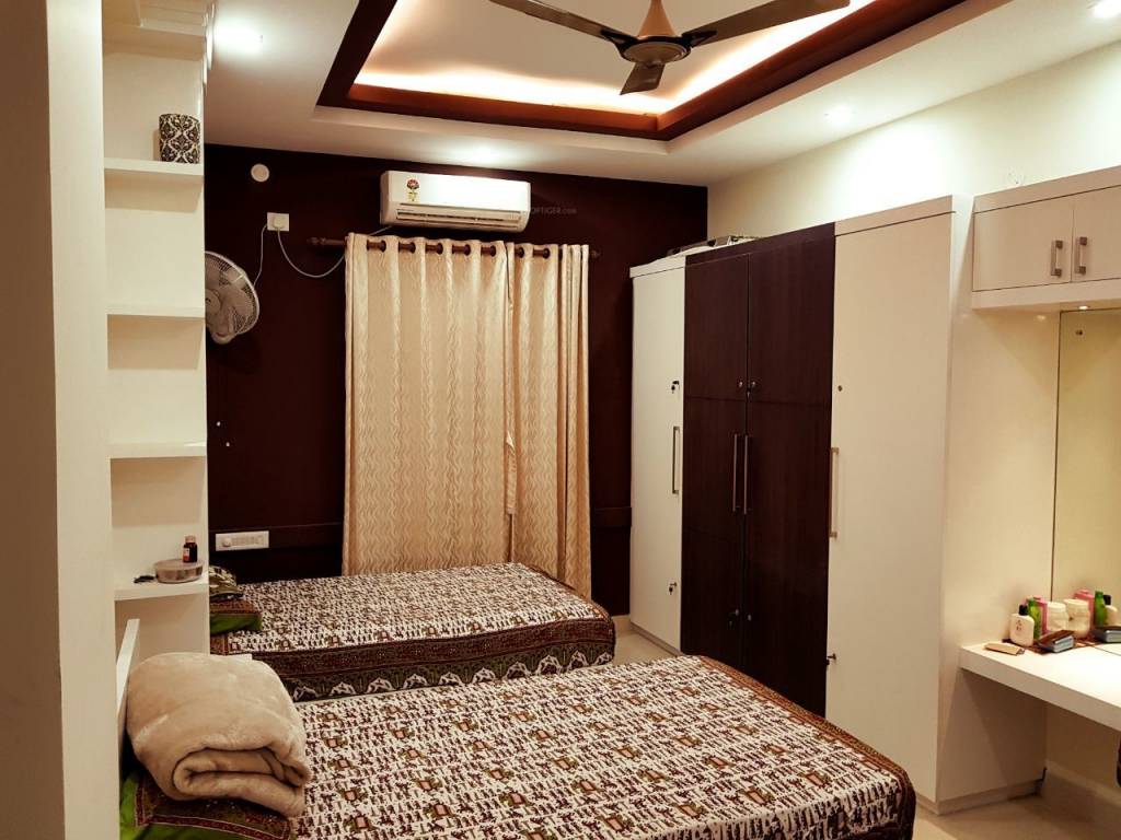 mount kailash and manasarovar Bedroom