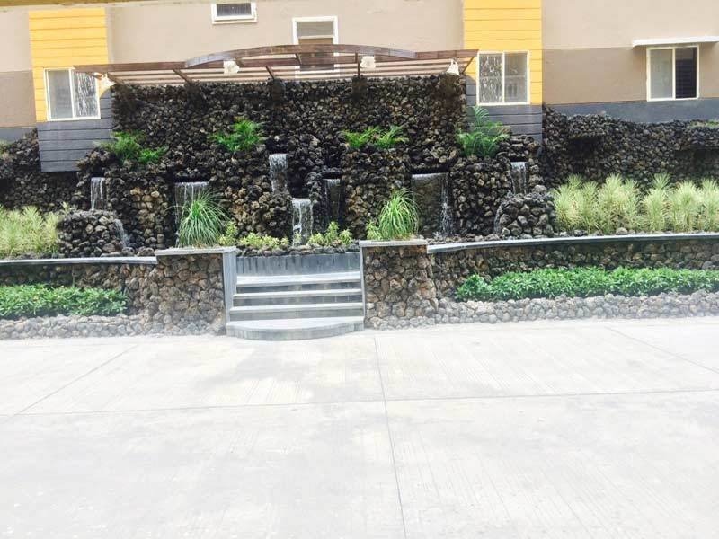 karol bagh grand Fountains