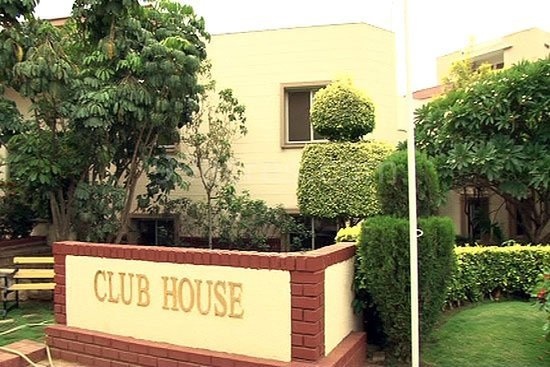 Club House zircon Club House