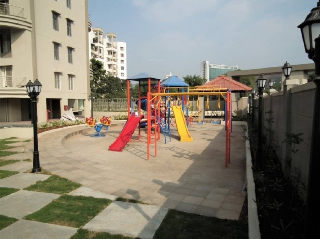  twin tower Children's play area