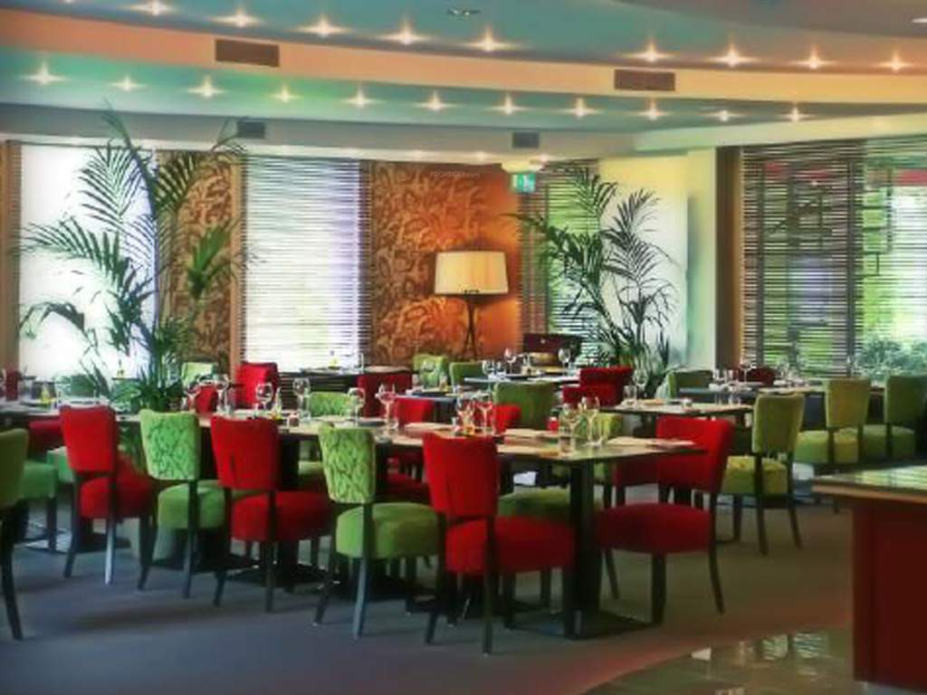  solitaire Images for Amenities of Tharwani Solitaire