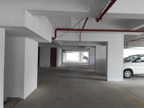 Closed Car Parking rr-signature Closed Car Parking