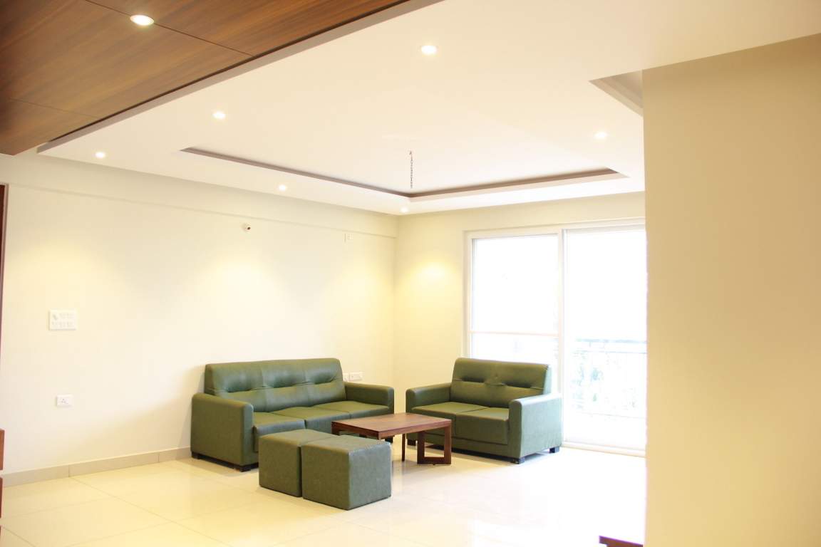  rr signature Living Area