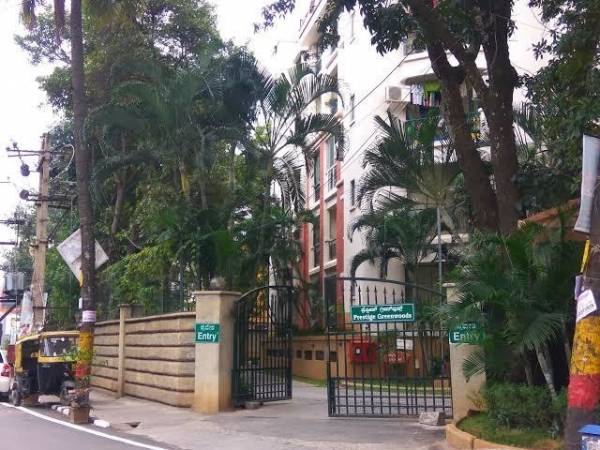  greenwoods Elevation