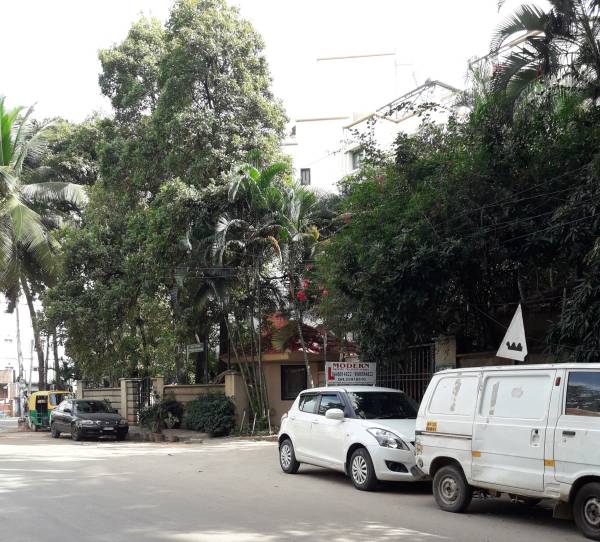  greenwoods Car Parking