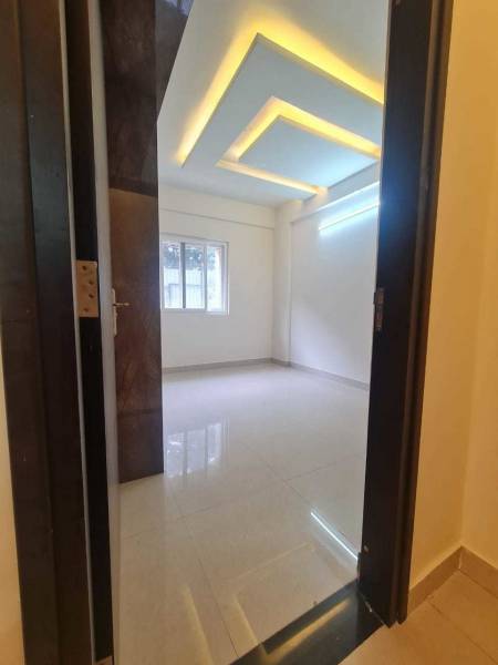  bollineni-nestor Lobby