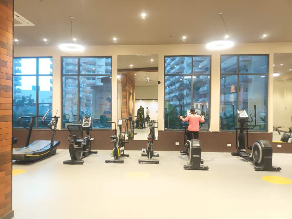  gaur city 7th avenue Gymnasium