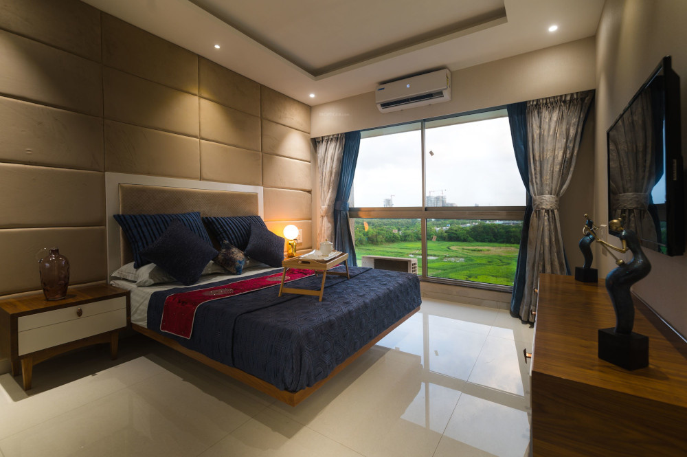 allure wings a to e Bedroom