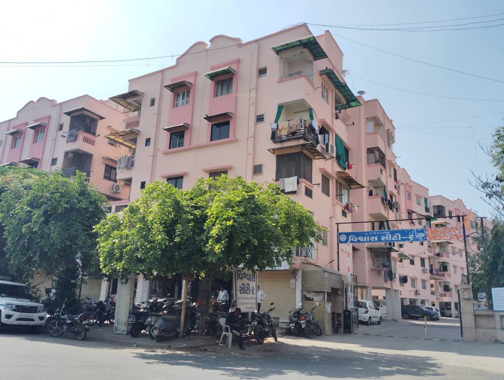 Elevation city v Elevation