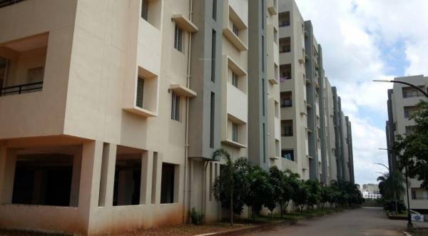 Paved Compound acrux-commanders-acropolis Paved Compound