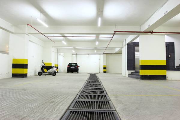  ambition Car Parking