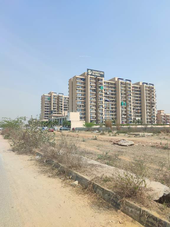  andour heights Elevation