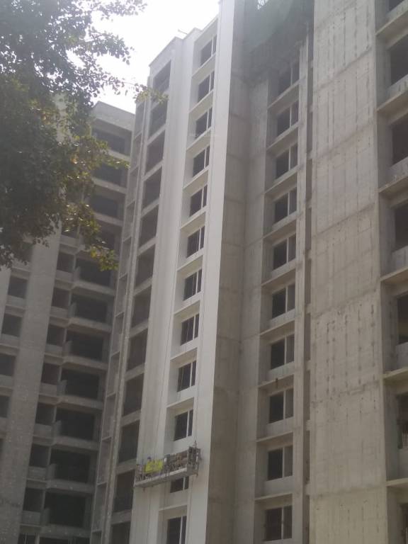 Images for Construction Status of Gopalan Lake Front