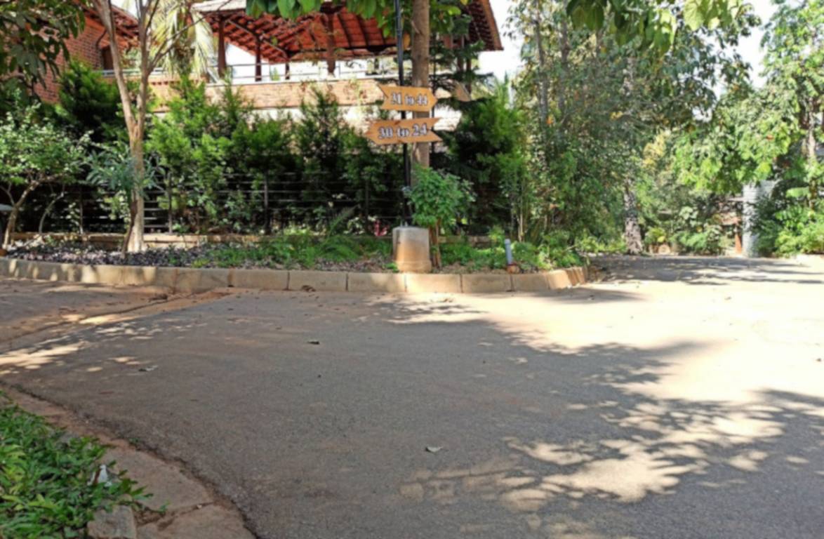  atria vii Internal Roads