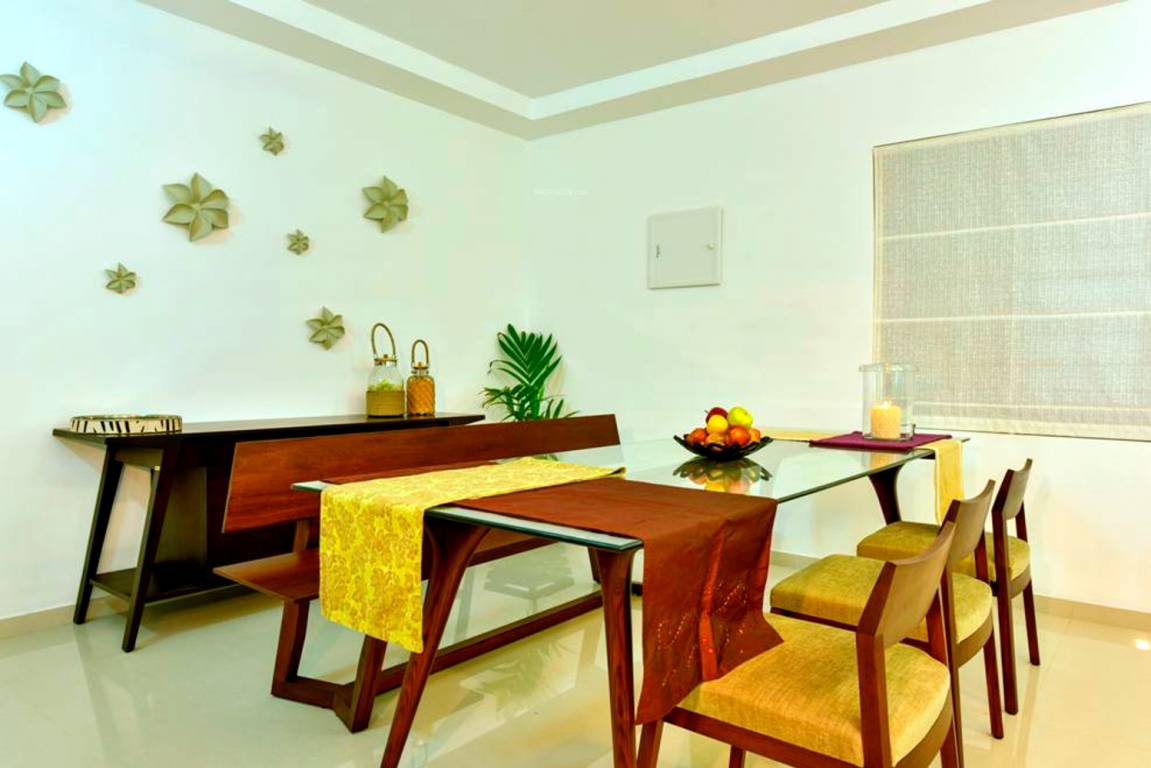 petunia and begonia Dining Area
