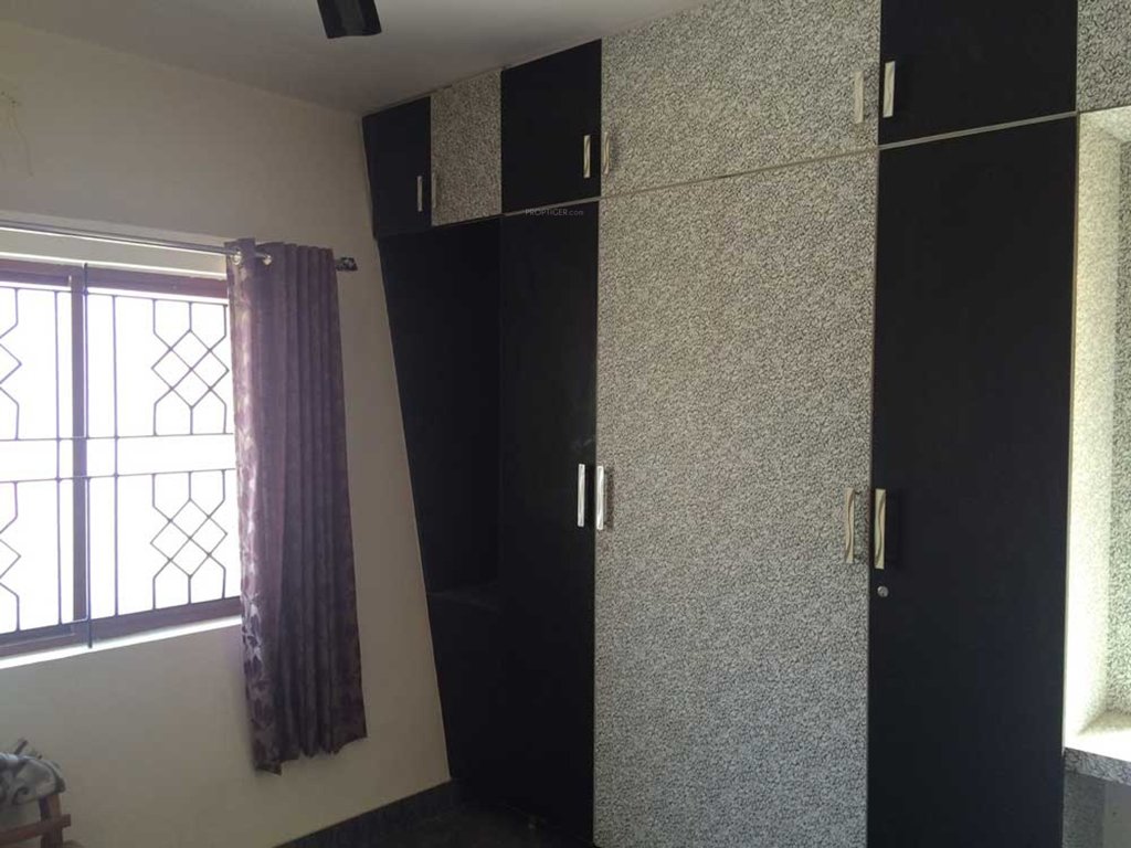 Images for Main Other of M1 Green Ville