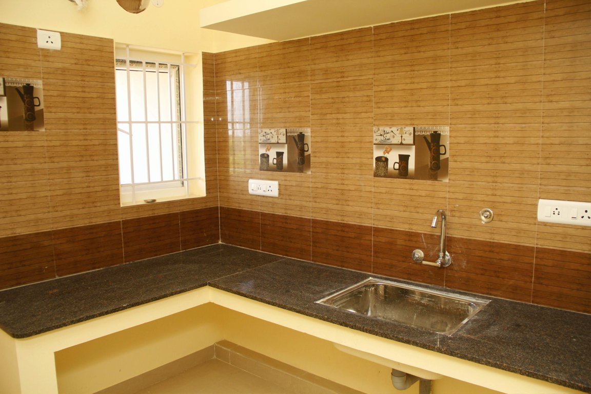 Images for Main Other of Vettri Familia