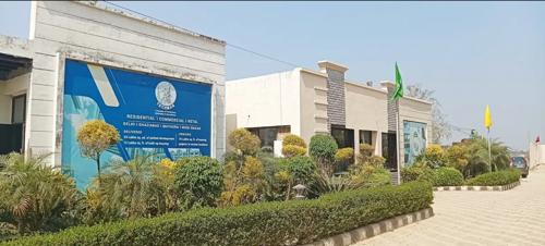  moti-city-phase-1 Club House