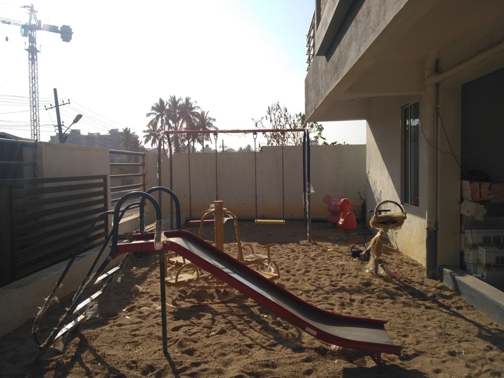  blossoms Children's play area