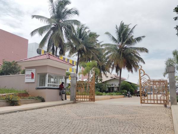  el-jardin Gated Community