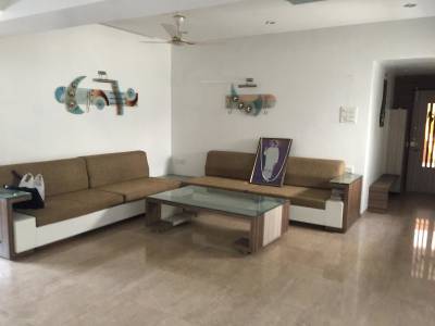 Living Area corner Living Area