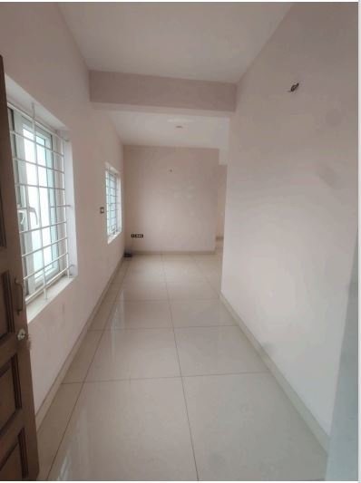 trisquare habitat Lobby