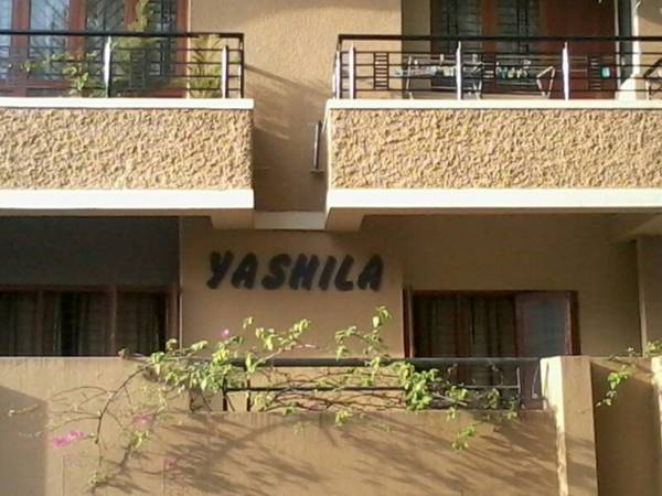 Images for Elevation of Reputed Yashila Apartment