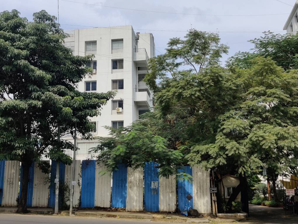  rolling hills Elevation