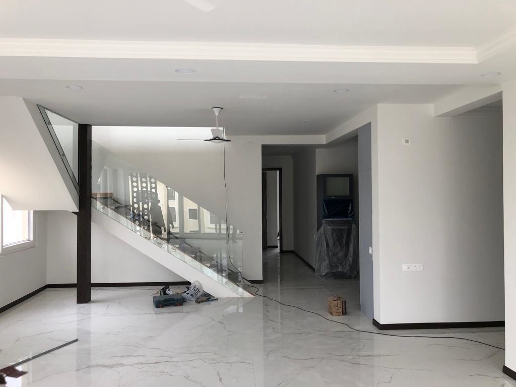  urban oasis Living Area