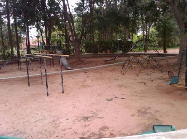 Children's play area jade-gardens Children's play area