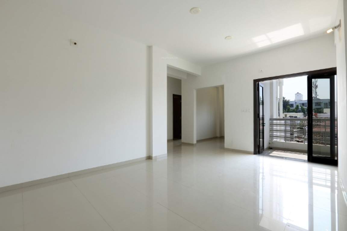 Images for Main Other of Vaibhav Garnet