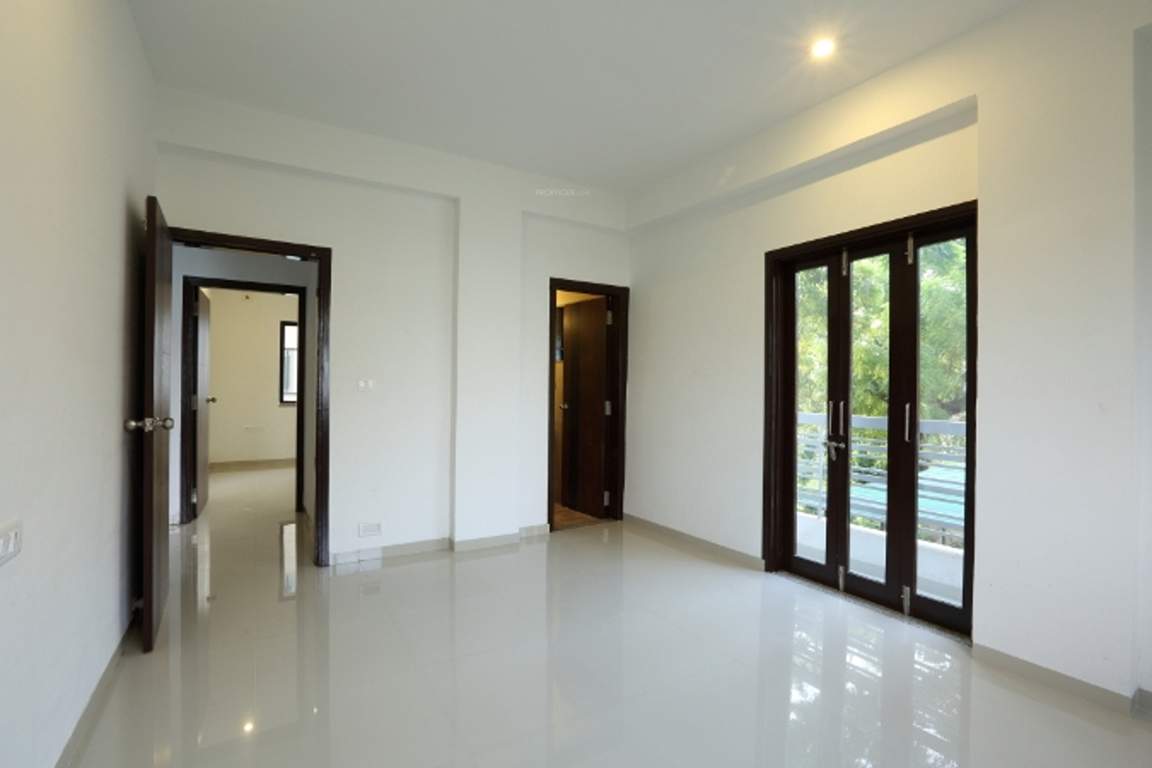 Images for Main Other of Vaibhav Garnet