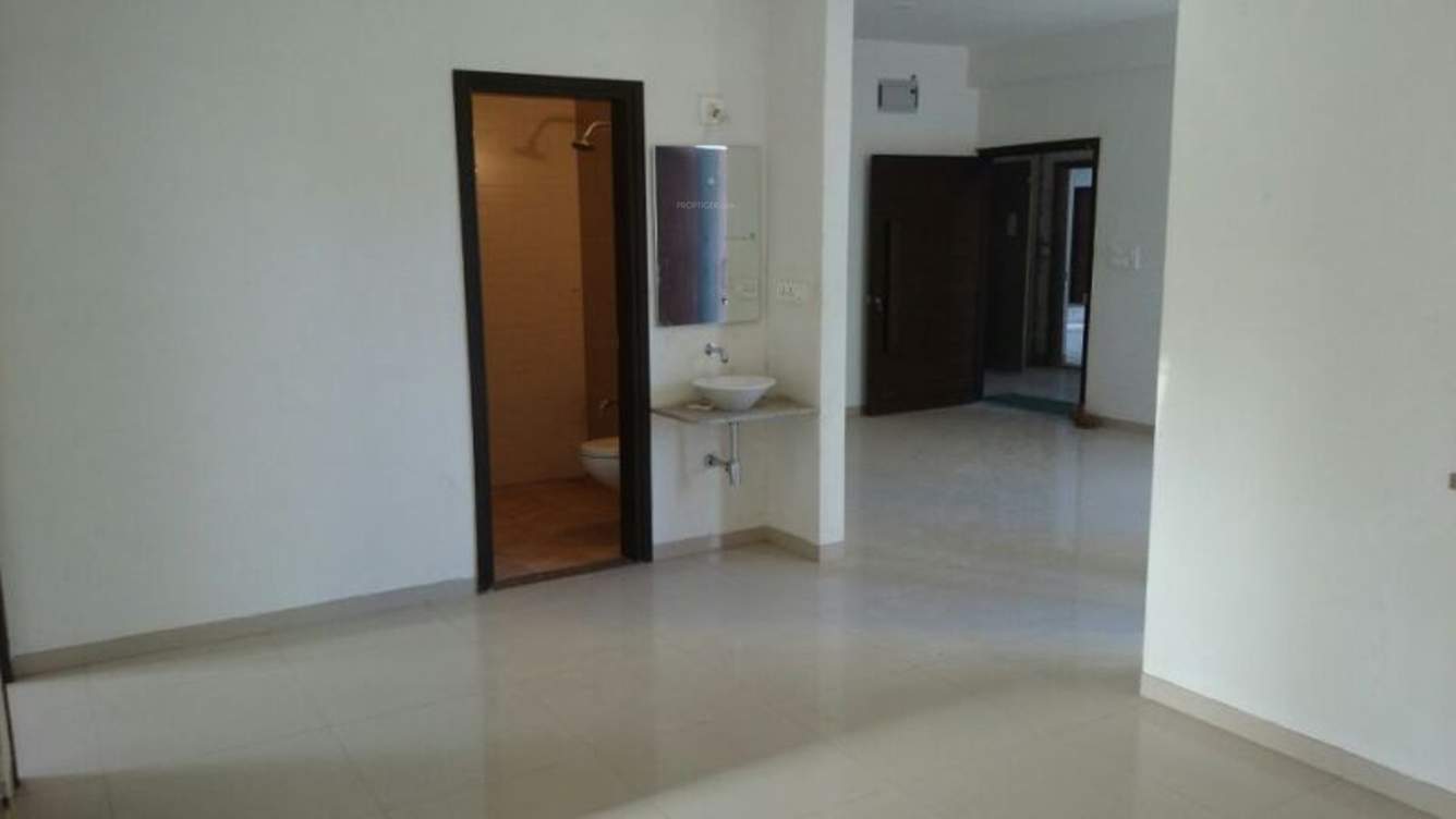 Images for Main Other of Vaibhav Garnet