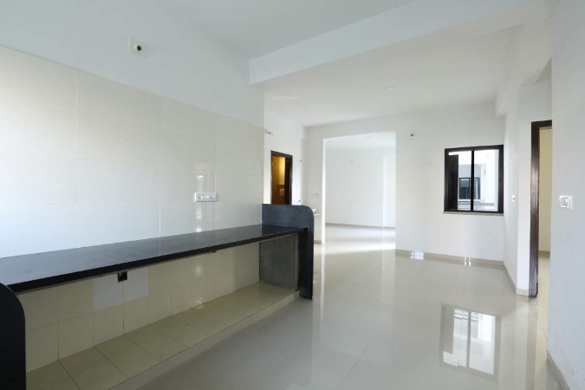 Images for Main Other of Vaibhav Garnet