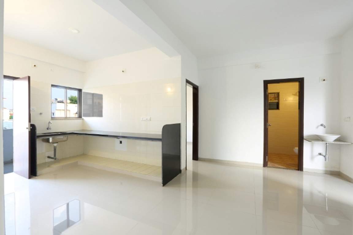 Images for Main Other of Vaibhav Garnet