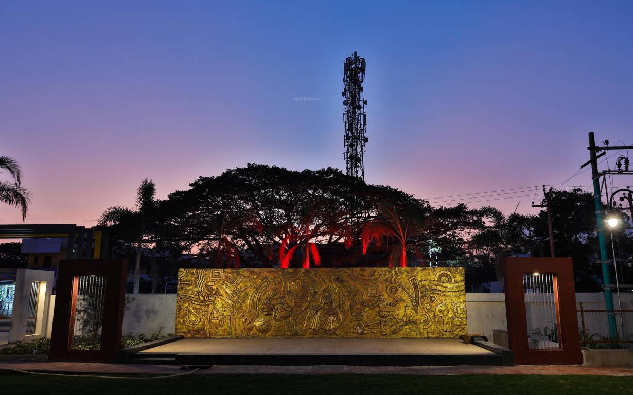  royal palm block 2 Gymnasium