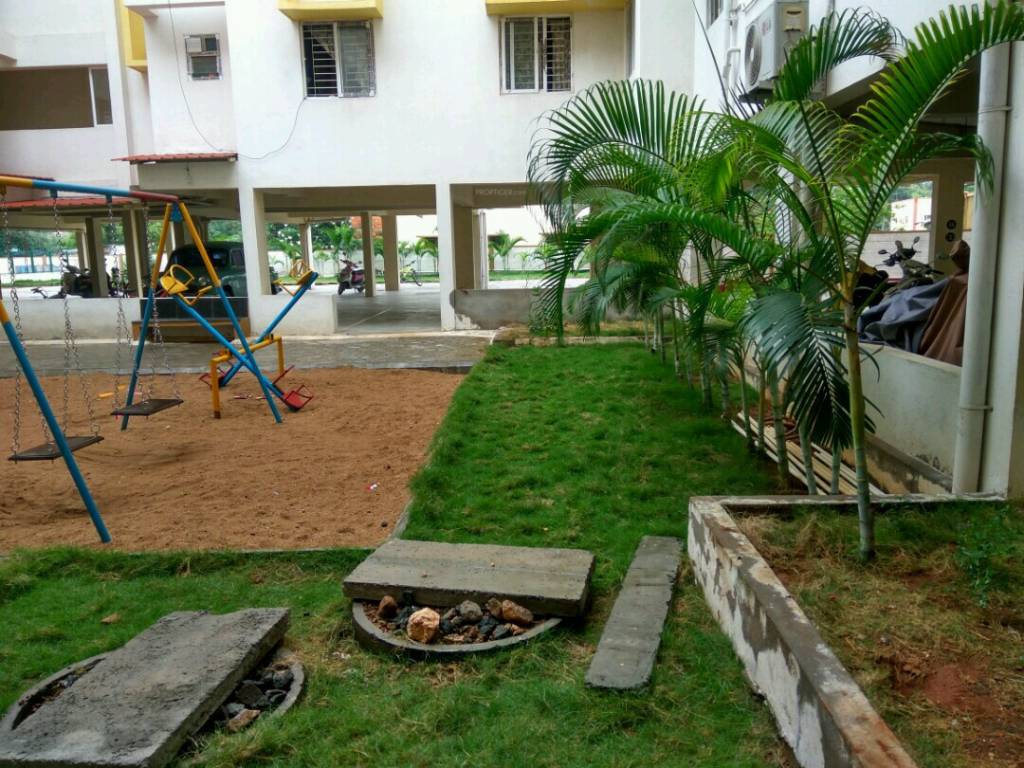  gardens Children's play area