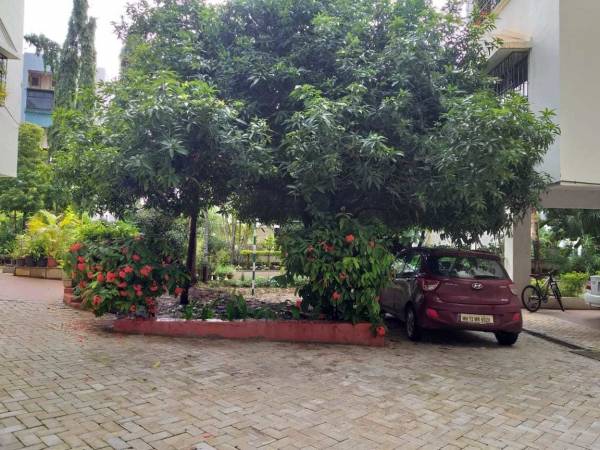  green Landscaped Gardens