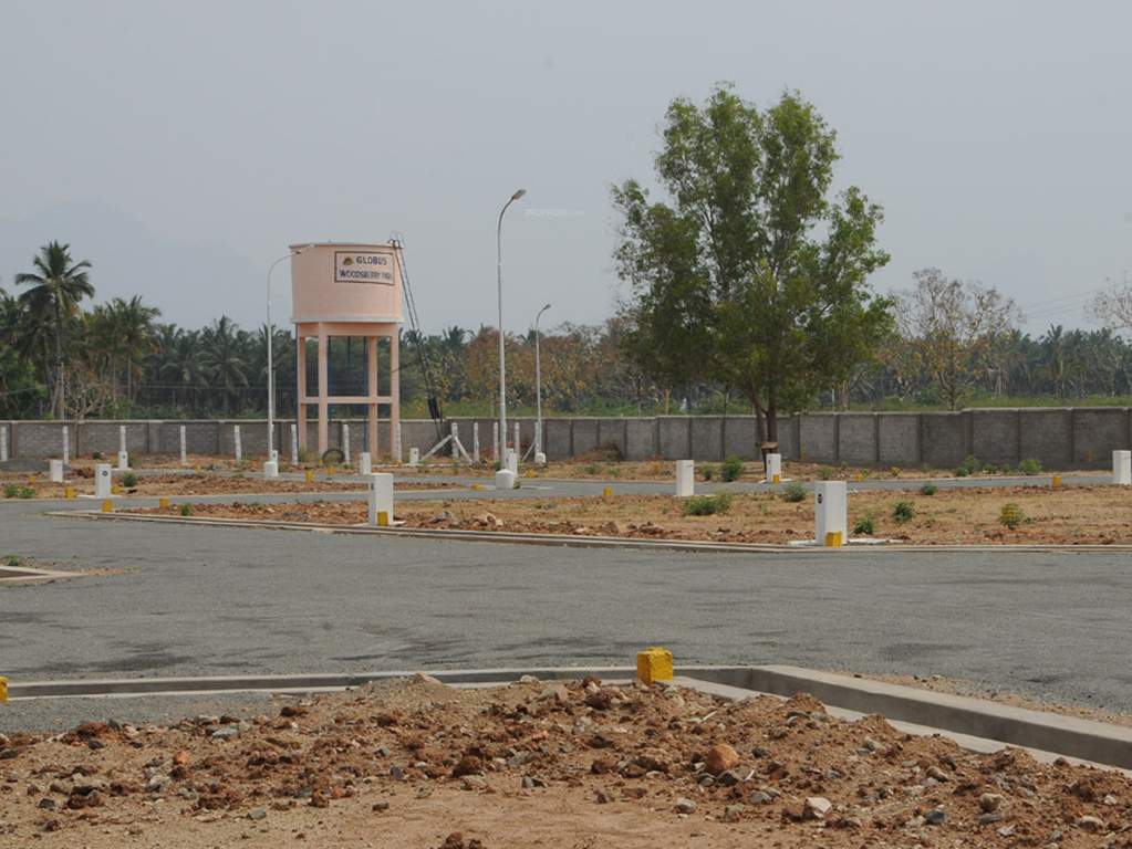 Images for Main Other of Globuse Woodsberry Park