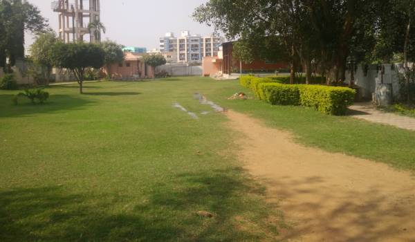  states Landscaped Gardens