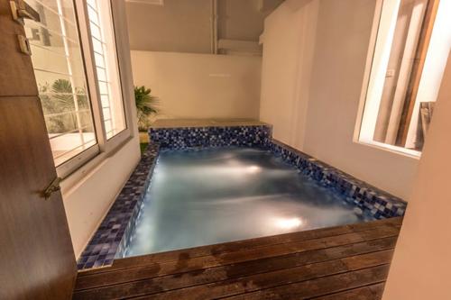 Images for Amenities of Globuse Pandora