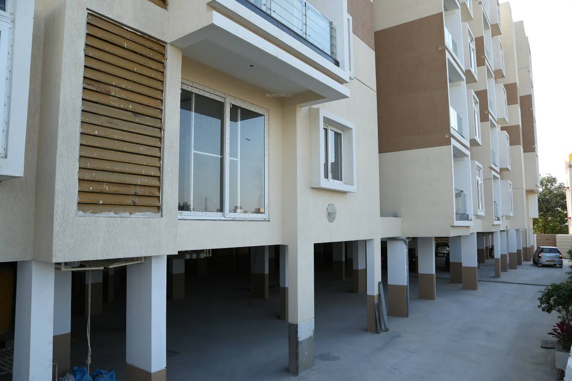 Images for Elevation of Poorvi Airavatha