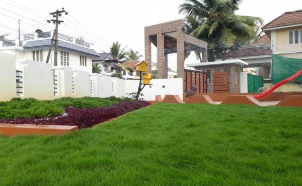  premier Landscaped Gardens