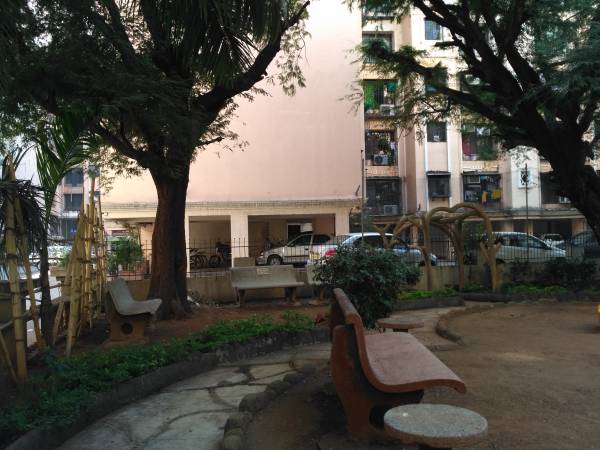  blue-empire Landscaped Gardens