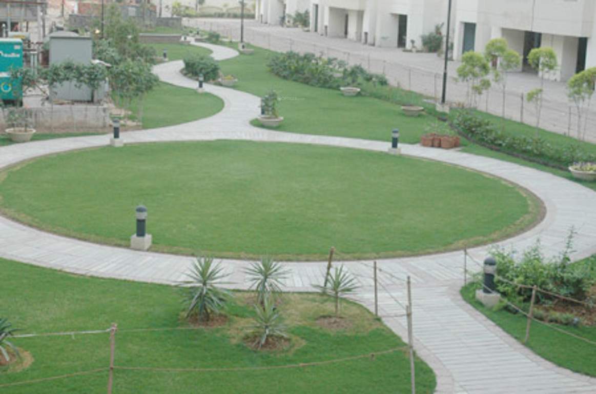 Images for Amenities of Skynet Skynet Towers