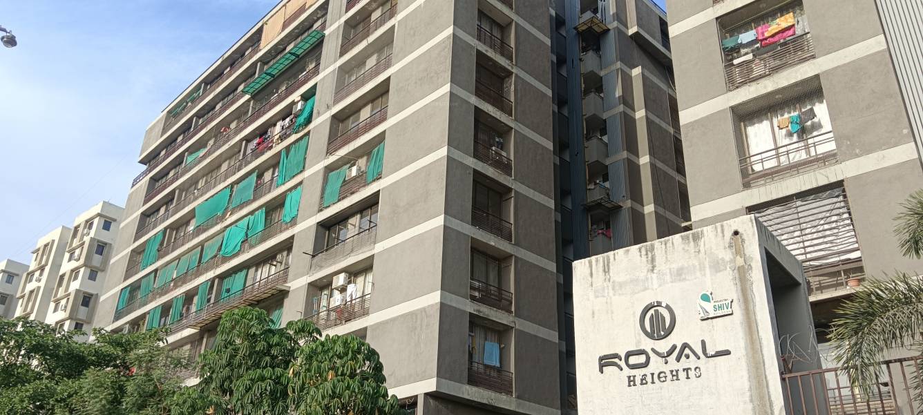 royal heights Elevation